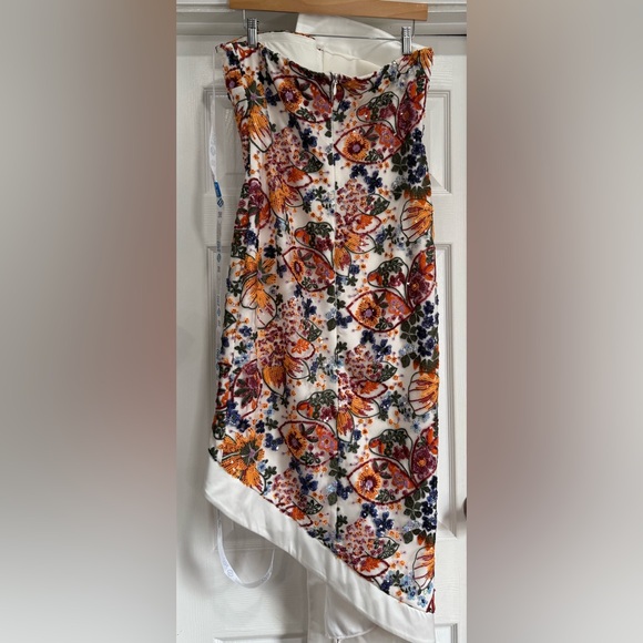 RENGIN Asymmetrical Floral Print Dress - Picture 7 of 12